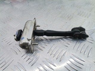 Ограничитель открывания двери передней, ориг. номер 13242975, Opel Corsa 2006-2011