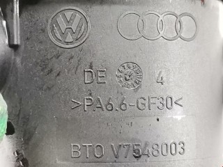 Корпус термостата, ориг. номер 03L121111AE, Volkswagen Golf 2008-2012