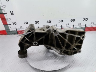Кронштейн генератора, ориг. номер 7700113574, Renault Megane 1999-2003