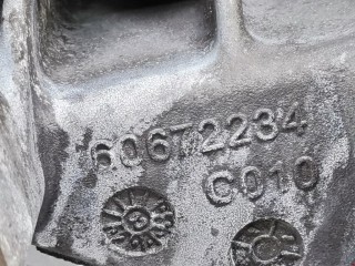Кронштейн двигателя, ориг. номер 60672234, Alfa Romeo 156 2002-2003