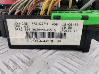 Блок предохранителей, ориг. номер 9638446380, Peugeot 406 1999-2004