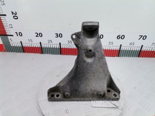 Кронштейн двигателя Audi A6 1997-2001
