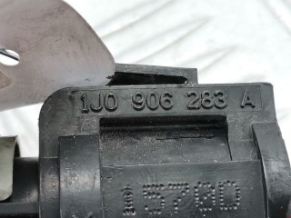Клапан электромагнитный, ориг. номер 1J0906283A, Audi A6 1997-2001