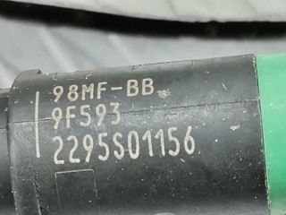 Форсунка, ориг. номер 98MF-9F593-BB, Ford Focus 2001-2005