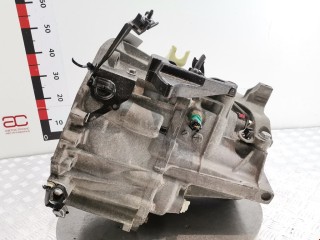 КПП механическая (МКПП) 6-ступенчатая, ориг. номер ND4002, 8200907120, Renault Scenic 2009-2012