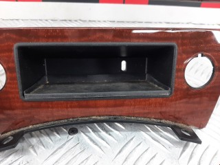 Накладка декоративная на торпедо, ориг. номер 55116922AL, X35008103, Jeep Grand Cherokee 2004-2007