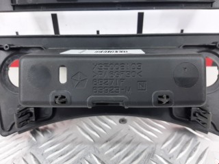 Накладка декоративная на торпедо, ориг. номер 55116922AL, X35008103, Jeep Grand Cherokee 2004-2007