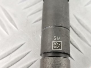 Форсунка, ориг. номер 13538571565, 0445118037, BMW 5 G30/G31 2016-2020