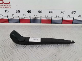 Щеткодержатель задний Ford Focus 2001-2005