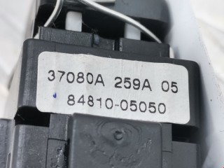 Кнопка стеклоподъемника, ориг. номер 8481005050, Toyota Avensis 2003-2006