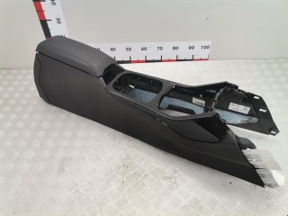 Подлокотник BMW 1 F40 2019-2026