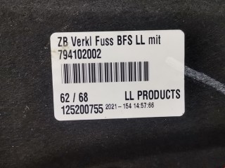 Накладка декоративная на торпедо, ориг. номер 51457941020, 7941020, BMW 8 G14/G15/G16 2018-2022