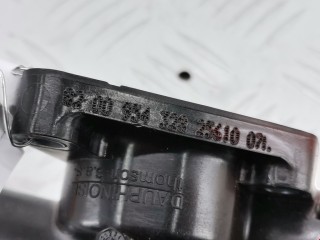 Корпус термостата, ориг. номер 110605536R, Renault Scenic 2009-2012