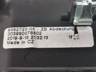 Подстаканник, ориг. номер 9362723, 51169362723, BMW 5 G30/G31 2016-2020