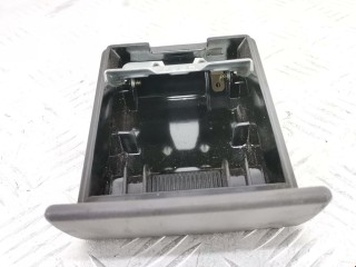 Пепельница, ориг. номер 688000M000, 688002N201, Nissan Almera 1995-1998