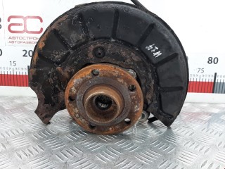 Ступица передняя правая Volkswagen Passat 2005-2010