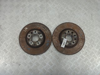 Диск тормозной передний Volkswagen Passat 2005-2010