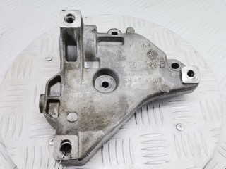 Кронштейн генератора Volkswagen Tiguan 2006-2011