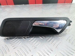Ручка внутренняя задняя левая Volkswagen Passat 2005-2010