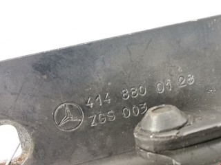 Петля капота правая, ориг. номер A4148800128, 4148800128, Mercedes Vaneo 2001-2005