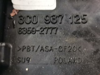 Блок предохранителей, ориг. номер 3C0937125, 63592777, Volkswagen Passat 2005-2010