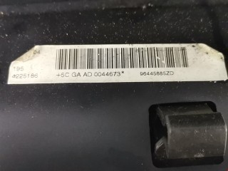 Бардачок, ориг. номер 8226H7, Peugeot 407 2004-2008