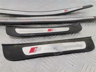 Накладка на порог, ориг. номер 8T8853373, 8T8853373B, Audi A5 2011-2016
