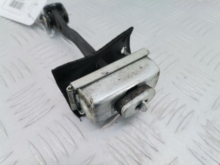 Ограничитель открывания двери задней, ориг. номер 3M51R23500AJ, Ford Focus 2004-2008