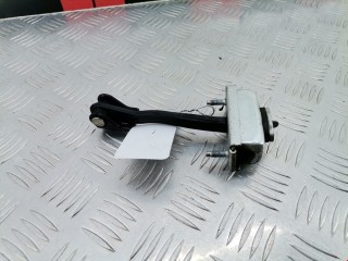Ограничитель открывания двери передней Ford Focus 2004-2008