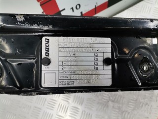 Рамка капота, ориг. номер 51741260, Fiat Punto 1999-2003