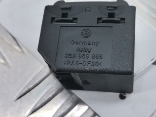 Кнопка стеклоподъемника, ориг. номер 3B0959855, Volkswagen Passat 1988-1997