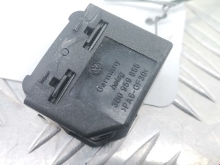 Кнопка стеклоподъемника, ориг. номер 3B0959855, Volkswagen Passat 1988-1997