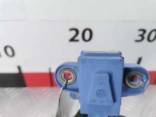 Датчик удара, ориг. номер 1K0955557A, 1K0955557B, Volkswagen Golf 2003-2009