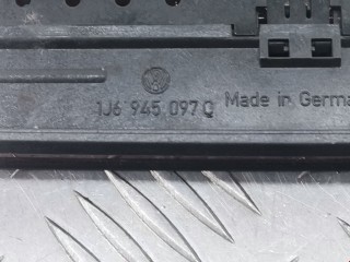 Стоп-сигнал, ориг. номер 1J6945097D, 1J6945131C, Volkswagen Bora 1998-2005