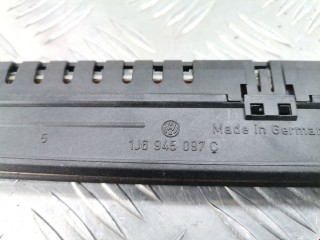Стоп-сигнал, ориг. номер 1J6945097C, 1J6945131C, Volkswagen Bora 1998-2005