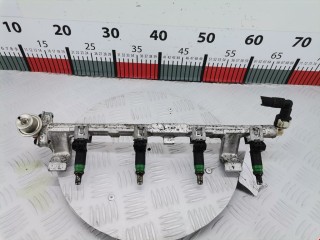 Форсунка, ориг. номер 98MF-9F593-BB, Ford Focus 2001-2005