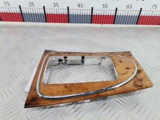 Накладка декоративная Mercedes E W211 2002-2006