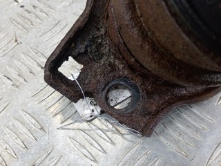 Подушка крепления двигателя, Nissan Pathfinder 2004-2010