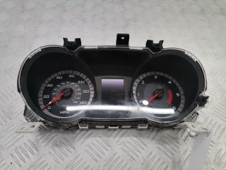 Щиток приборов (приборная панель) Mitsubishi Outlander 2002-2009
