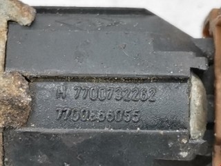 Датчик детонации, ориг. номер 8200680689, 7700866055, Renault Laguna 2001-2005