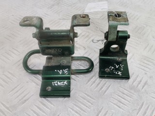 Петля двери Audi A4 1994-1997
