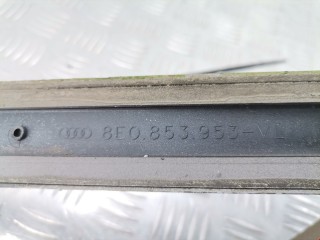 Молдинг двери передней левой, ориг. номер 8E0853953, Audi A4 2000-2006