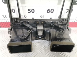 Дефлектор обдува салона, ориг. номер OK53A6481Y, Kia Carnival 2002-2006