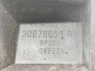 Кронштейн крепления бампера заднего, ориг. номер 30678651, Volvo V70 2007-2013