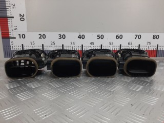 Дефлектор обдува салона, ориг. номер 8265HR, Citroen C3 Picasso 2008-2012