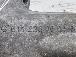 Кронштейн двигателя, ориг. номер A6112230604, Mercedes C W202 1997-2001