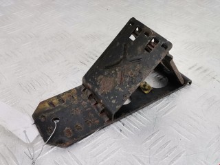 Упор противооткатный, ориг. номер A2035830075, Mercedes C W203 2000-2004