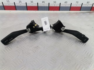 Переключатель подрулевой (стрекоза) Volkswagen Golf 2003-2009