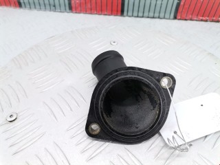 Корпус термостата, ориг. номер 048121121B, Audi A4 1994-1999