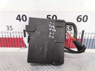 Блок предохранителей Ford Fiesta 2001-2007